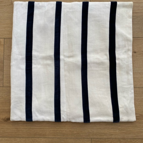 Elegant White and Navy Striped Pillow Cover - Ryan Studio